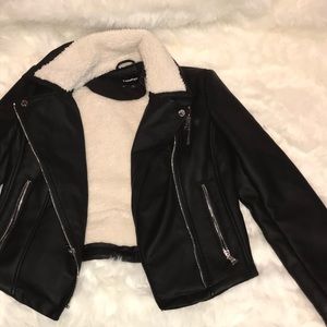 *BRAND NEW* Express lined black leather jacket.